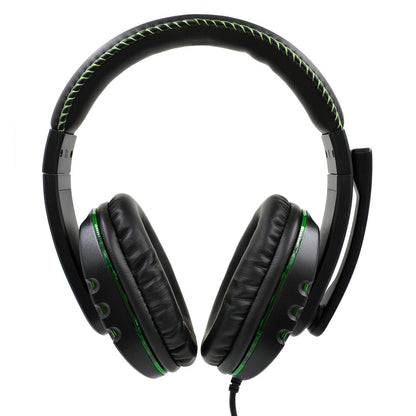 Wired USB gaming headset with padded earcups and microphone